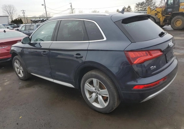 Audi Q5 cena 79900 przebieg: 99735, rok produkcji 2019 z Janowiec Wielkopolski małe 56